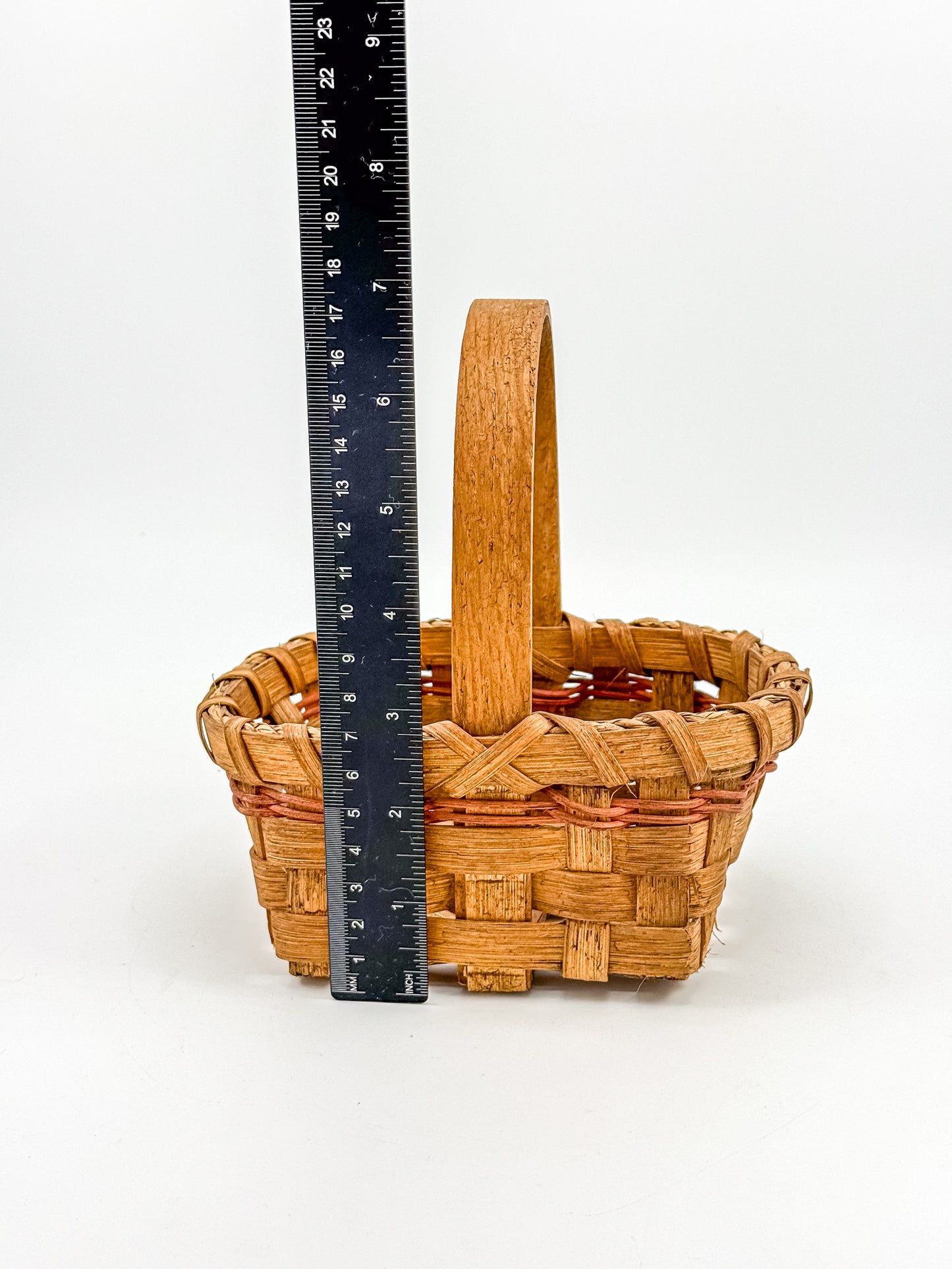 Early Vintage Primitive Hand-Woven Splint Basket with Bentwood Handle and Red Accent, Signed and Dated 1992