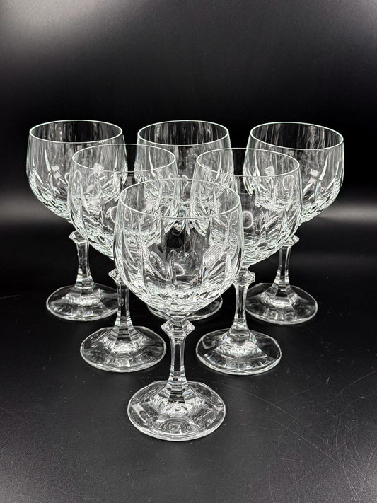 Schott-Zwiesel Gardone Water Goblet with Patterned Bowl and Faceted Stem, Sold Individually