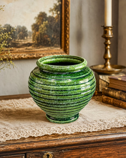 Vintage Hull Pottery Green Ribbed Beehive Urn Vase No. 419, Mid Century USA Ceramic Planter