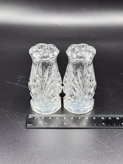 Noritake Hampton Hall Crystal Salt and Pepper Shakers, Pair