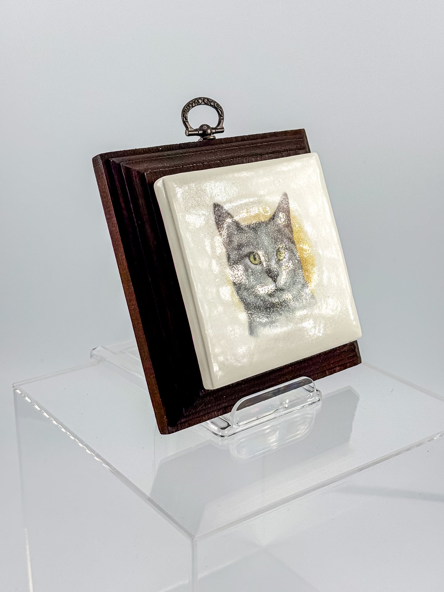 Vintage Gray Cat Portrait Ceramic Tile Wall Plaque in Dark Wood Frame, Holiday House Manitowoc WI
