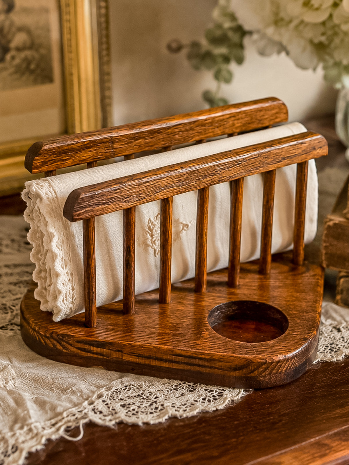 Vintage Mid-Century Modern Wood Napkin Holder and Salt Pepper Caddy with Spindle Rails