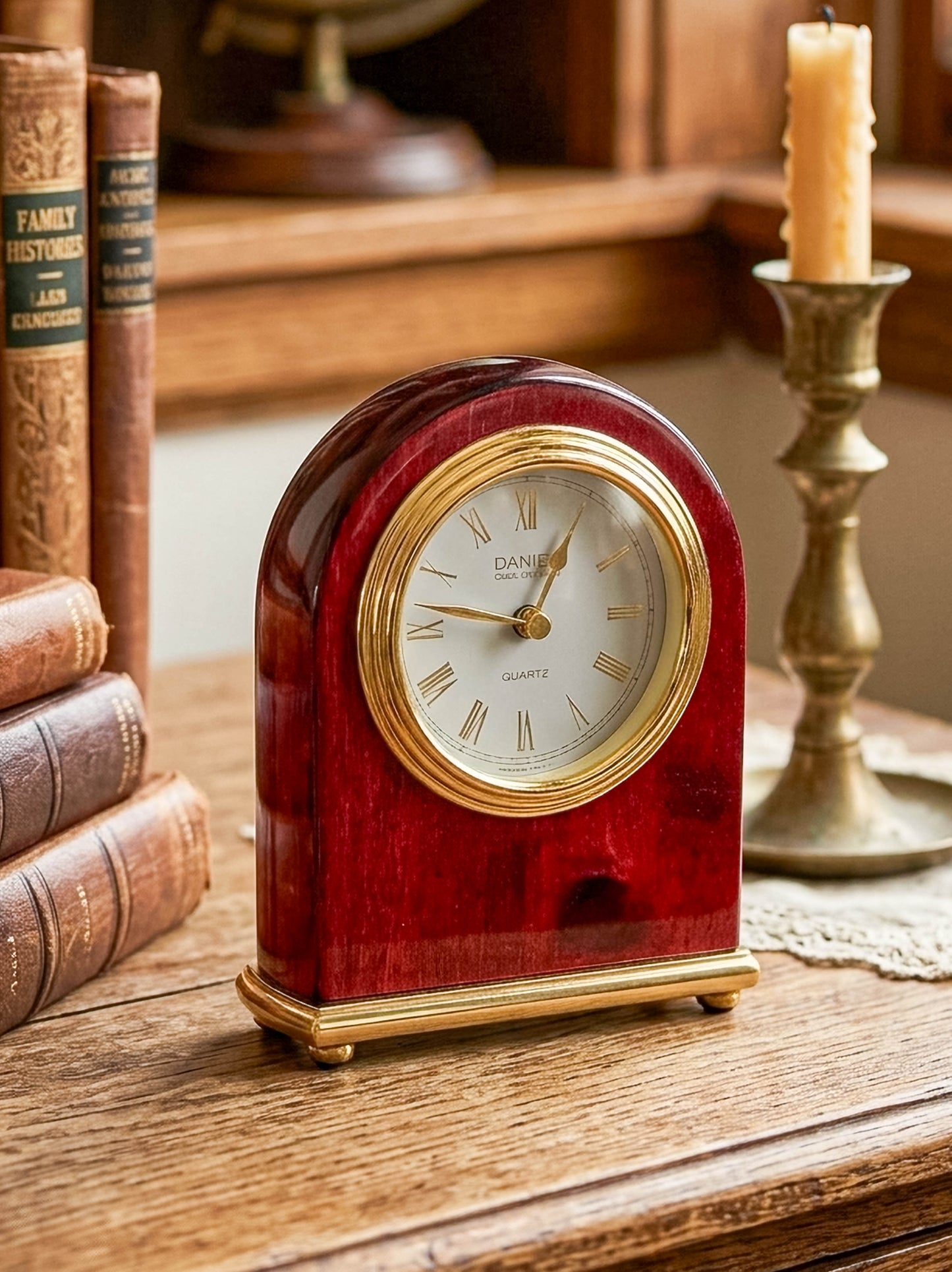 Vintage Danbury Mahogany Arch Desk Clock — Quartz, Gold-Tone Brass Base