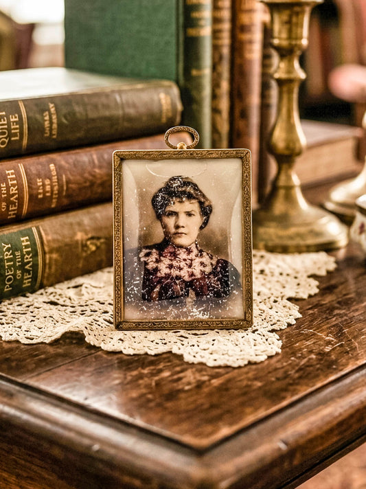 Antique Brass Miniature Photo Frame – Victorian Portrait, Easel & Hanging
