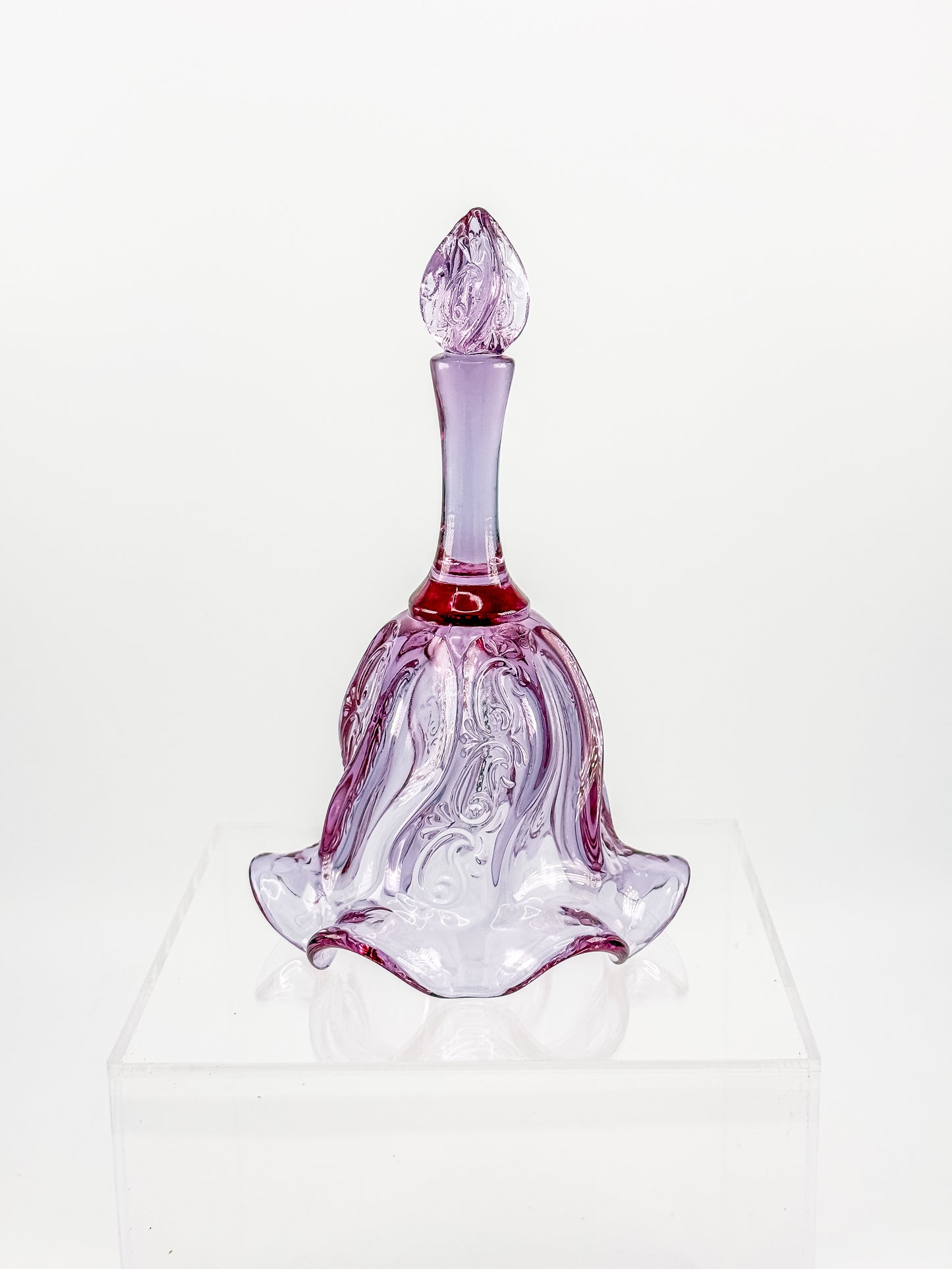 Vintage Fenton Lilac Paisley Bell