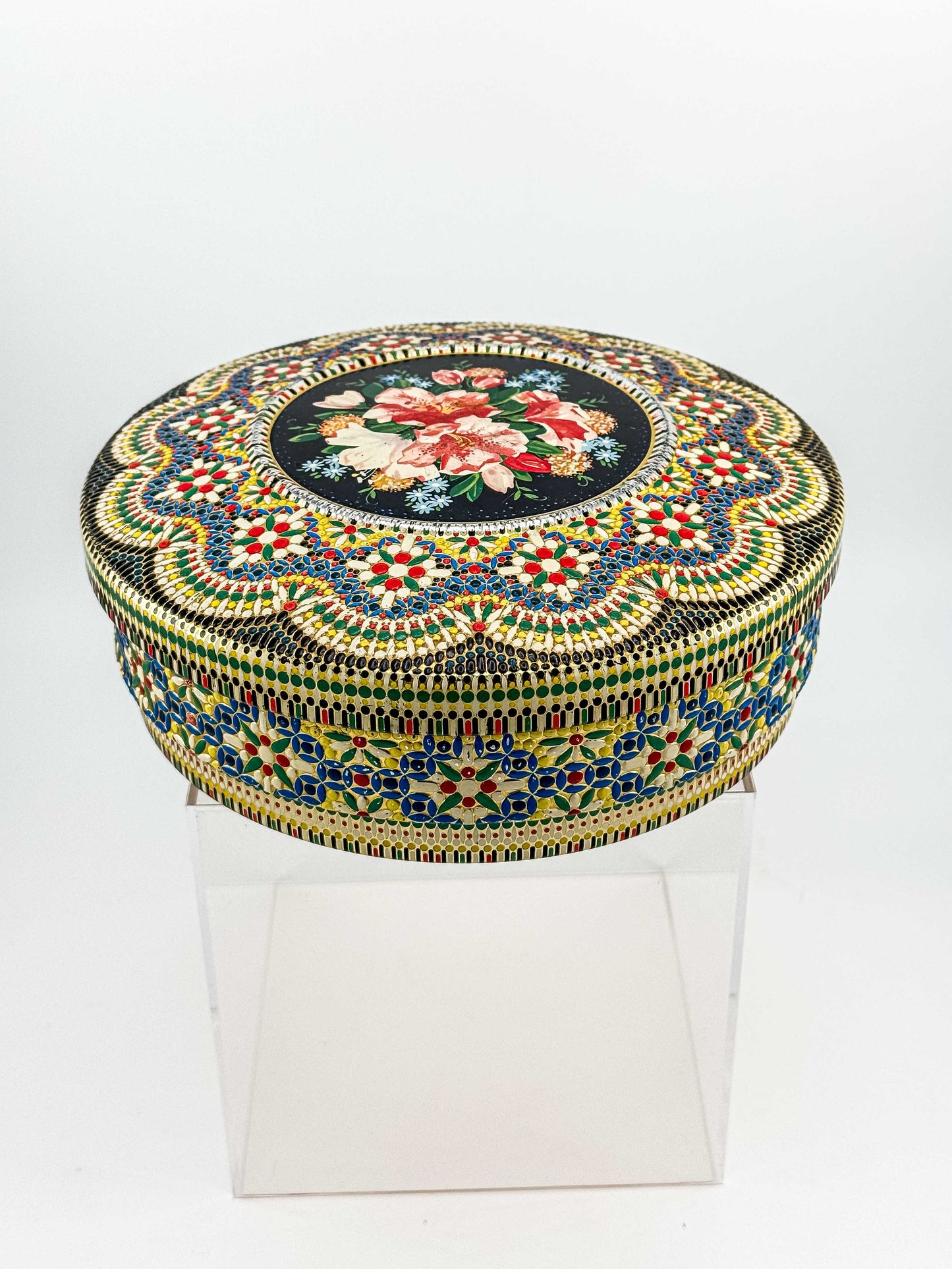 Vintage Dutch Round Tin Box – Floral Faux Bead Mosaic Lid