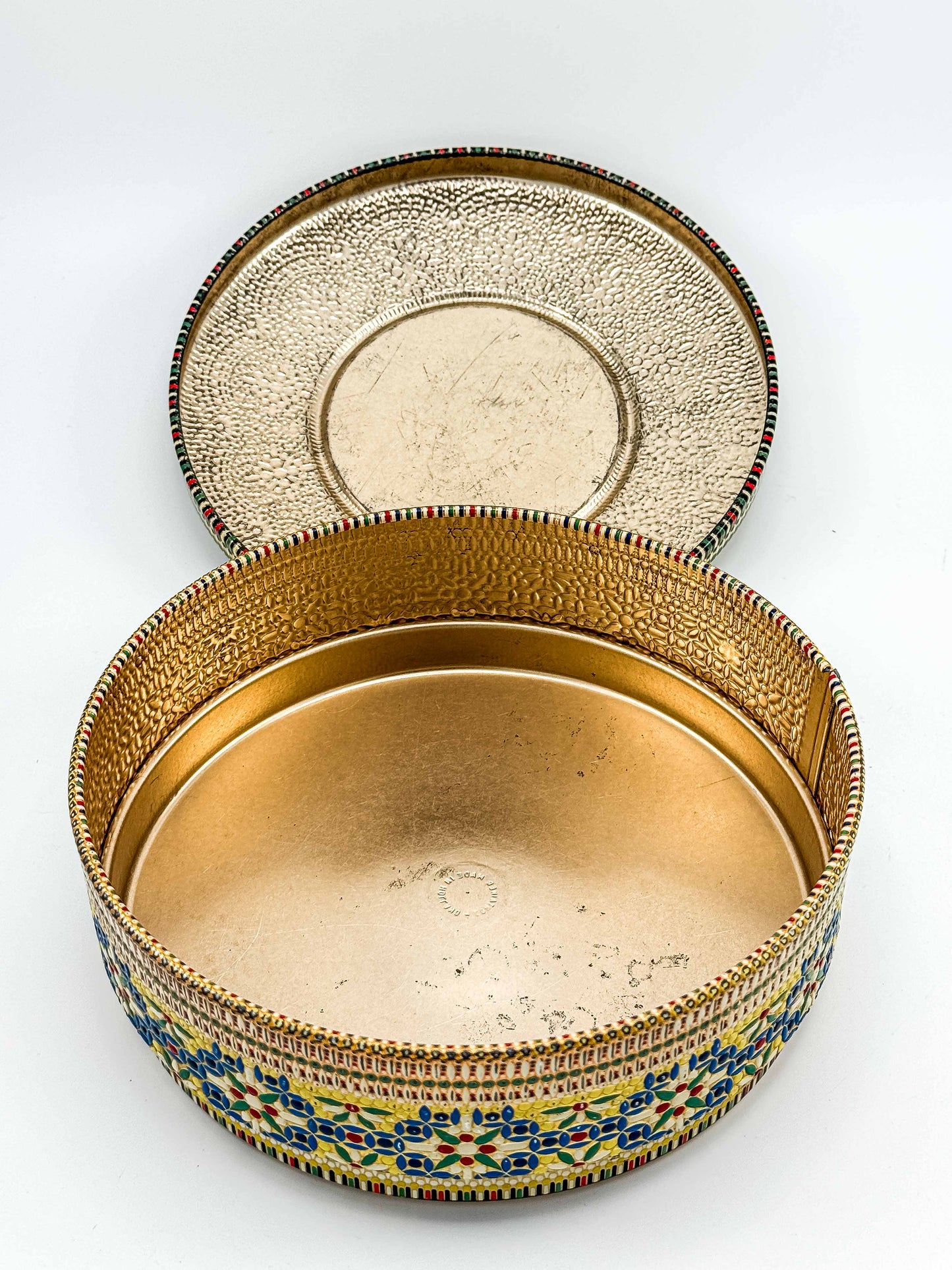 Vintage Dutch Round Tin Box – Floral Faux Bead Mosaic Lid