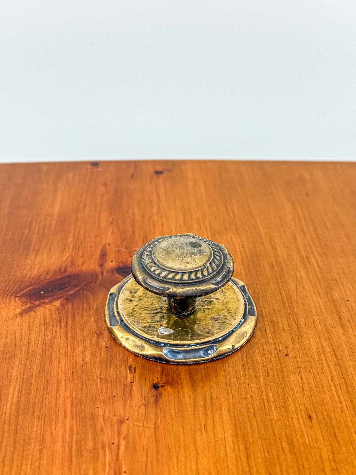 Vintage Mid-Century Modern Rotating Wood CD Holder – Carousel Storage Stand