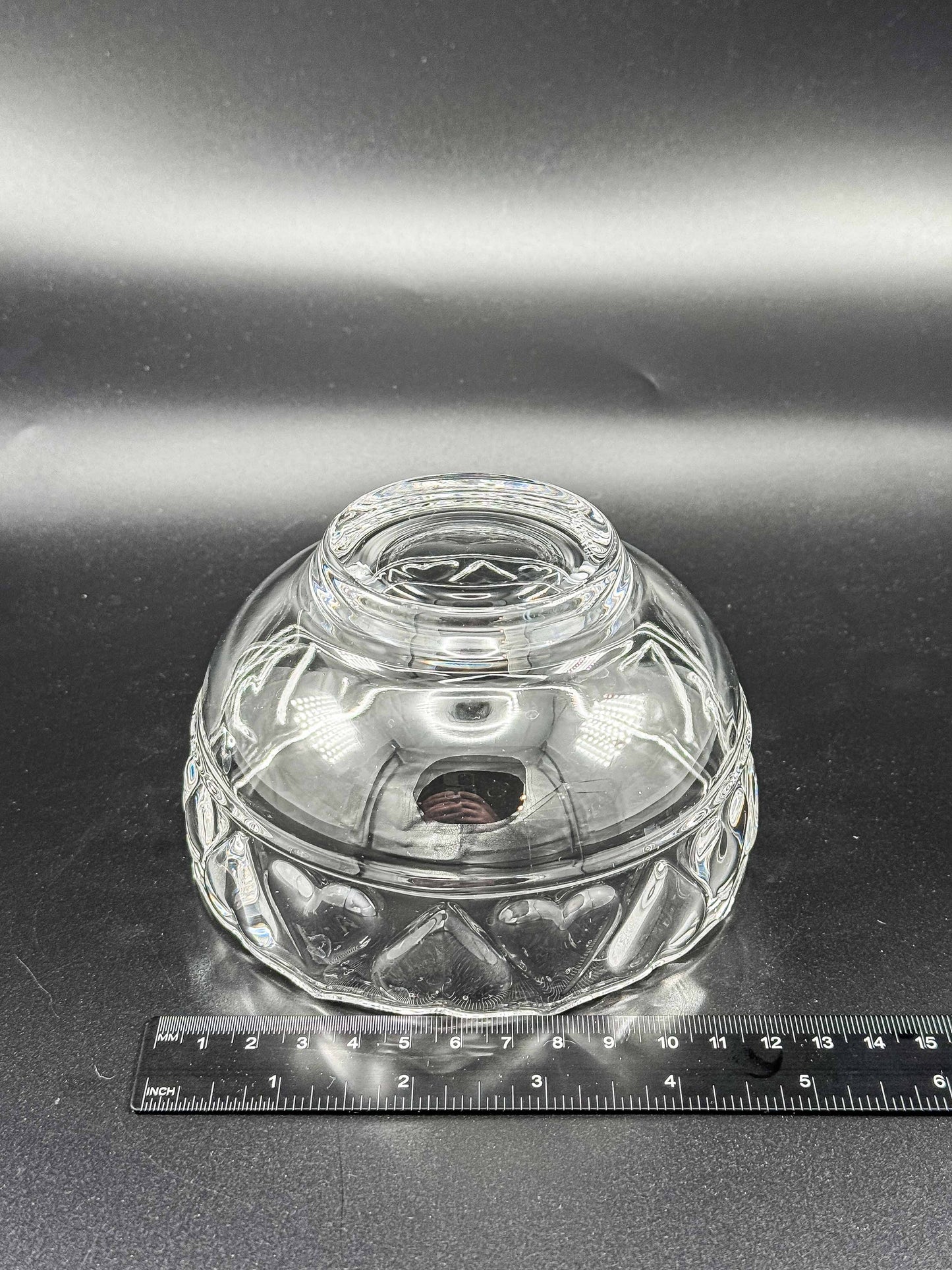 Tiffany & Co. Fine Crystal Hearts Art Glass Bowl