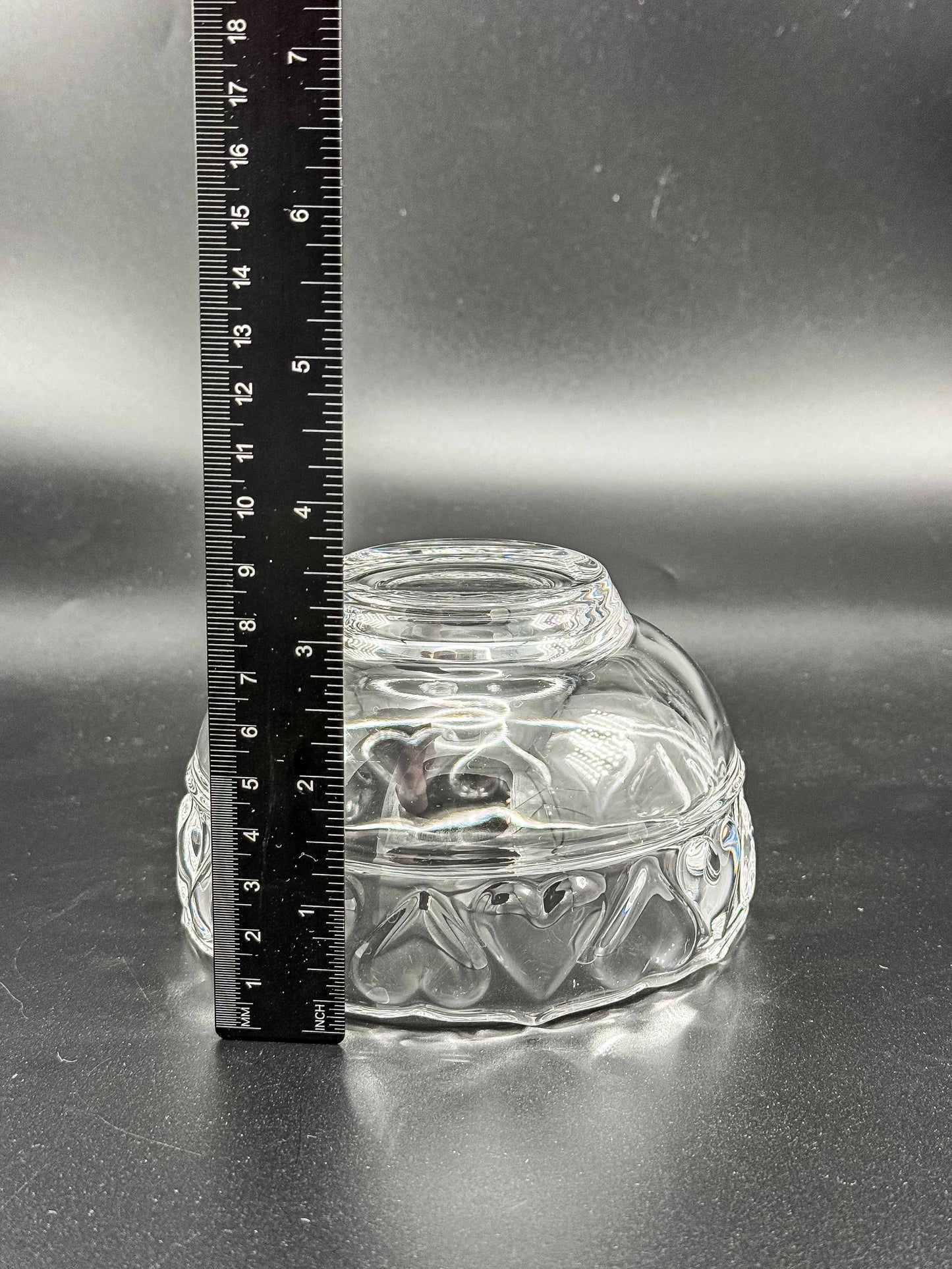 Tiffany & Co. Fine Crystal Hearts Art Glass Bowl
