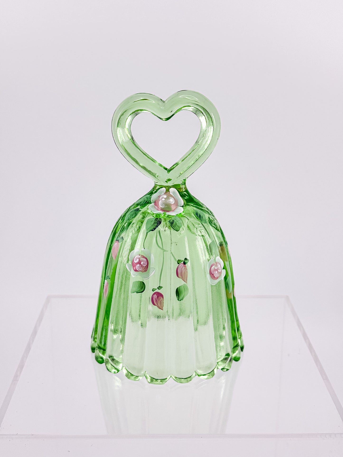 Fenton Art Glass Bell – Spring Green Heart Handle Hand-Painted Pink Rosebuds