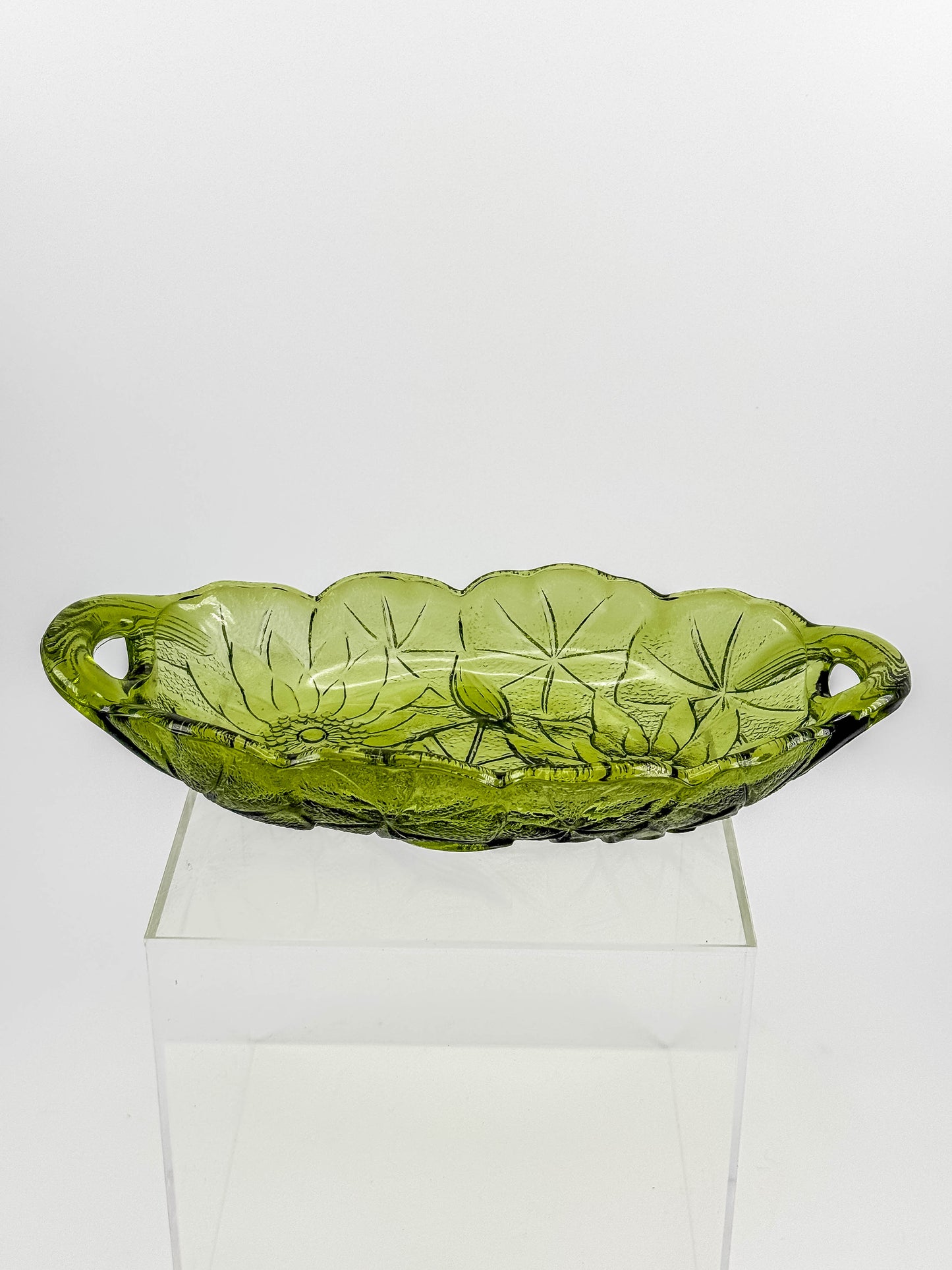 Vintage Indiana Glass Avocado Green Oval Relish Dish — Lily Pons Water Lily Pattern