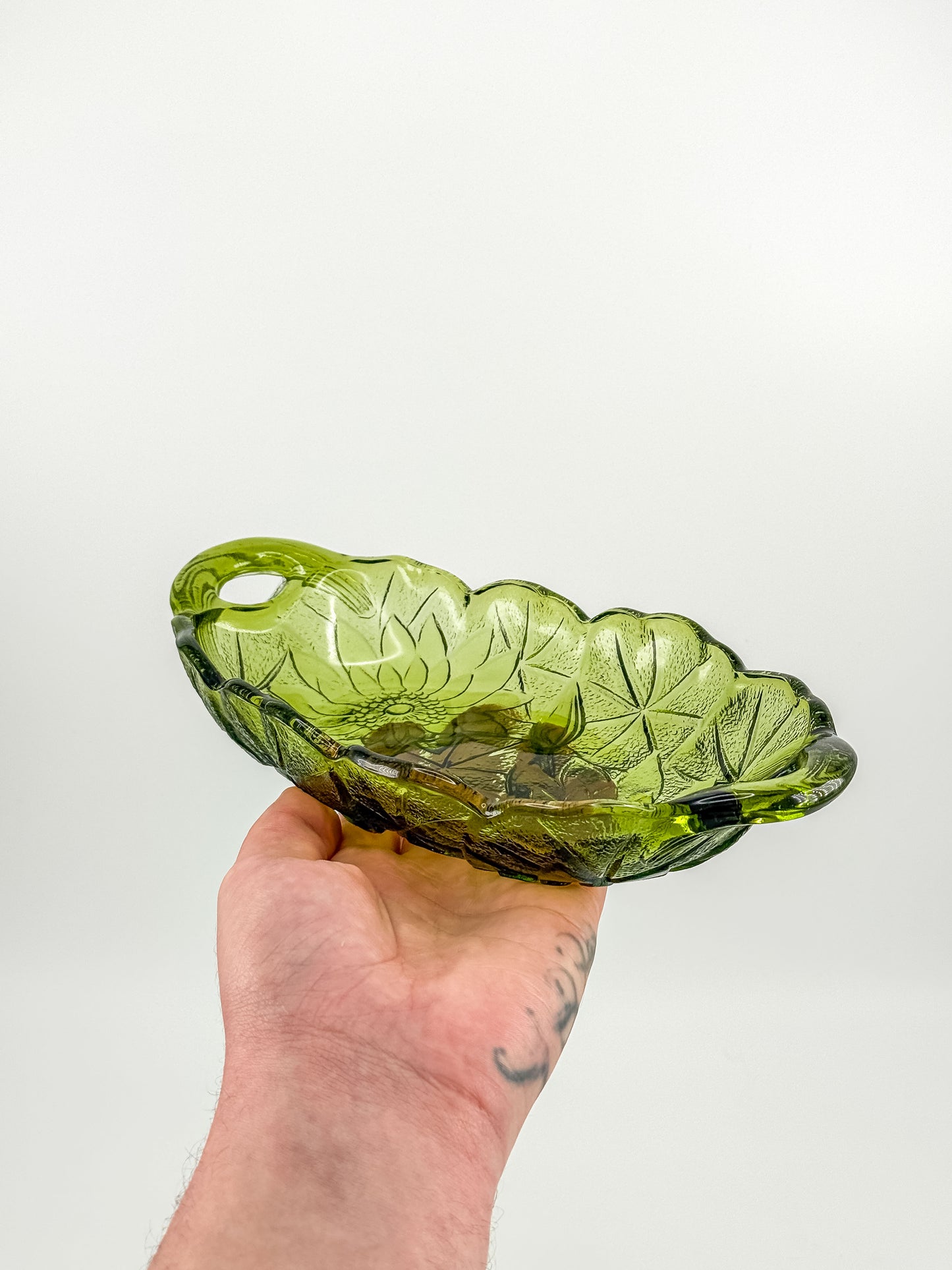 Vintage Indiana Glass Avocado Green Oval Relish Dish — Lily Pons Water Lily Pattern