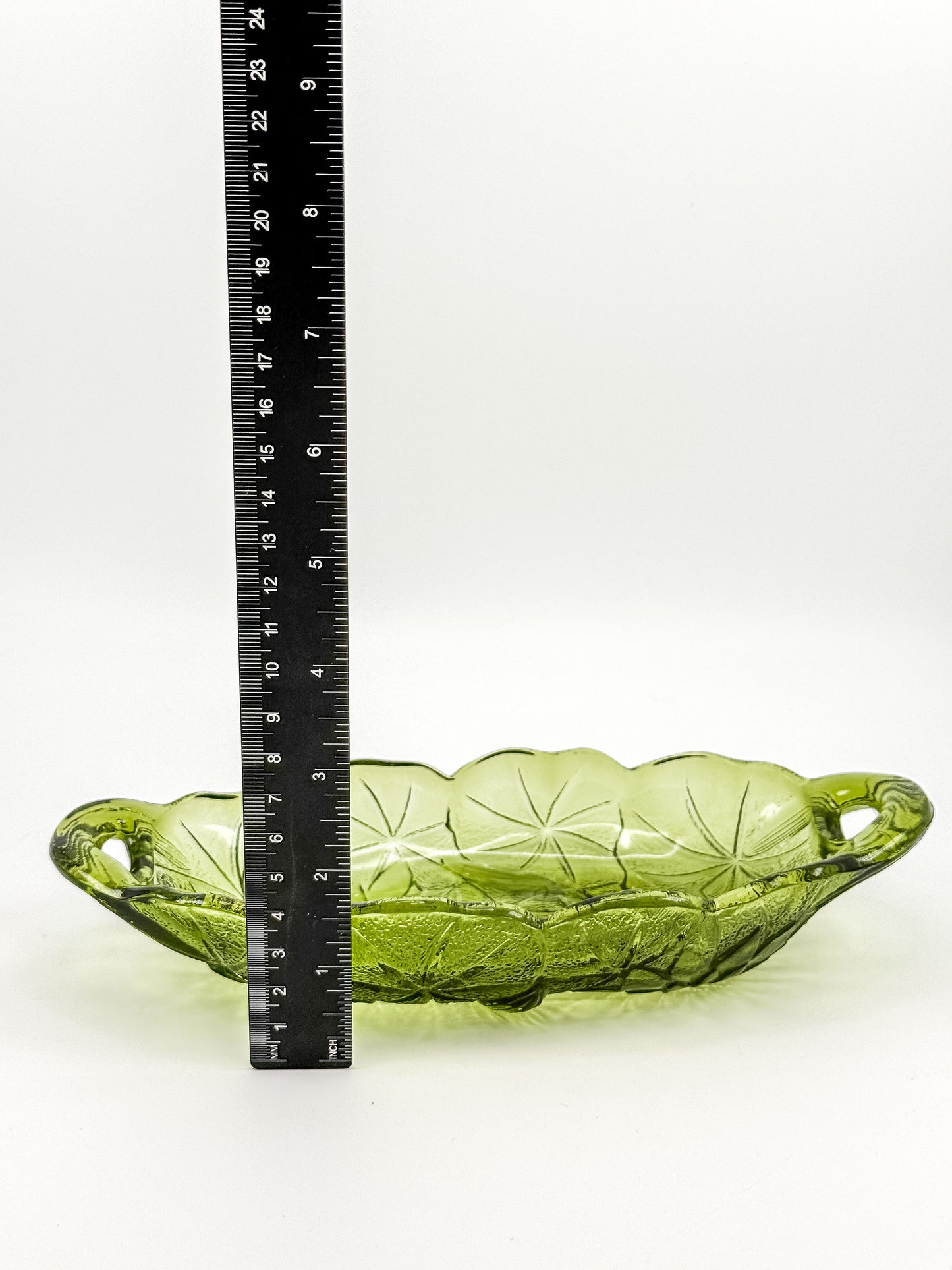 Vintage Indiana Glass Avocado Green Oval Relish Dish — Lily Pons Water Lily Pattern