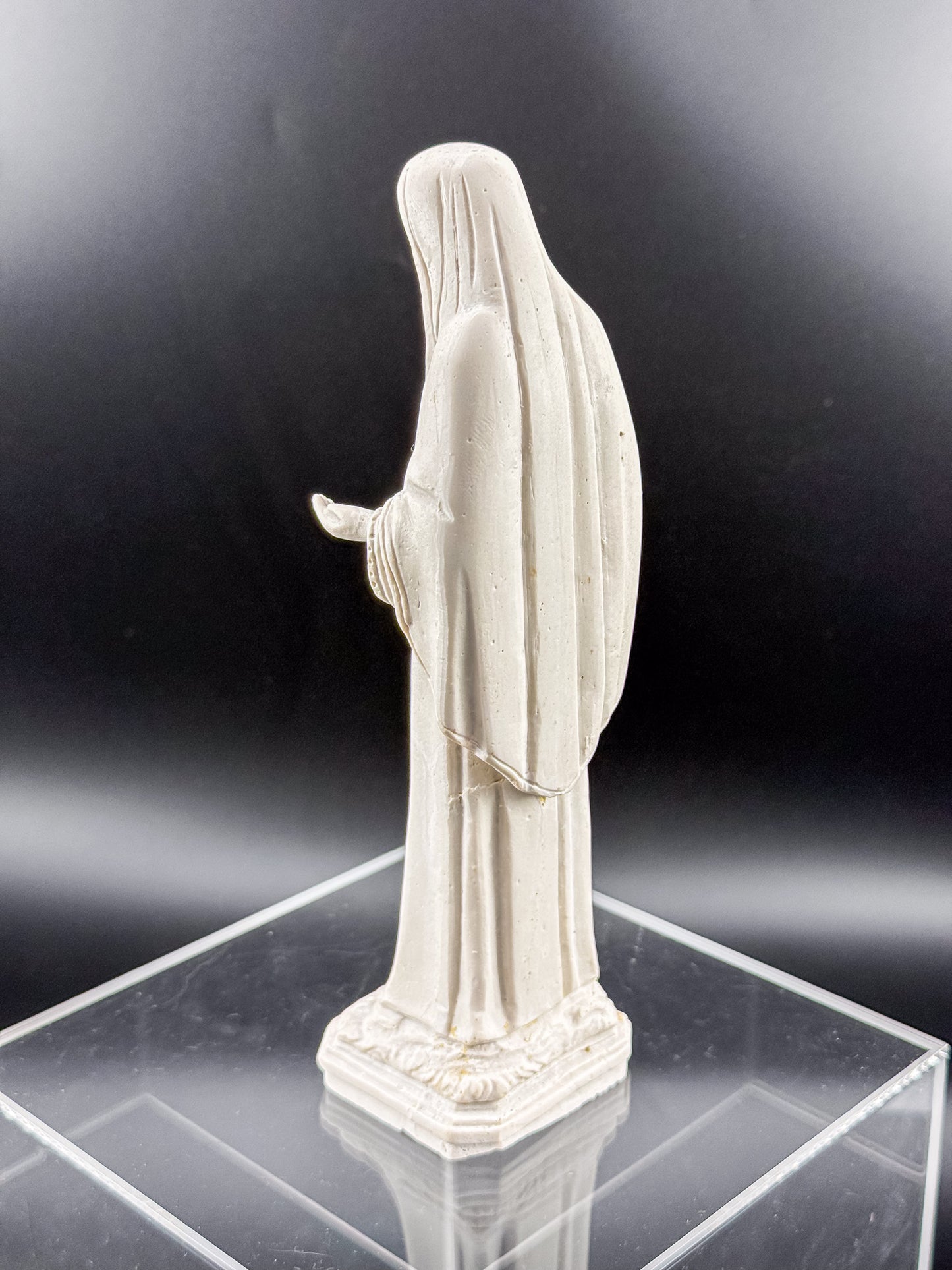 Vintage Our Lady of Medjugorje Ivory Resin Statue, Virgin Mary Figurine