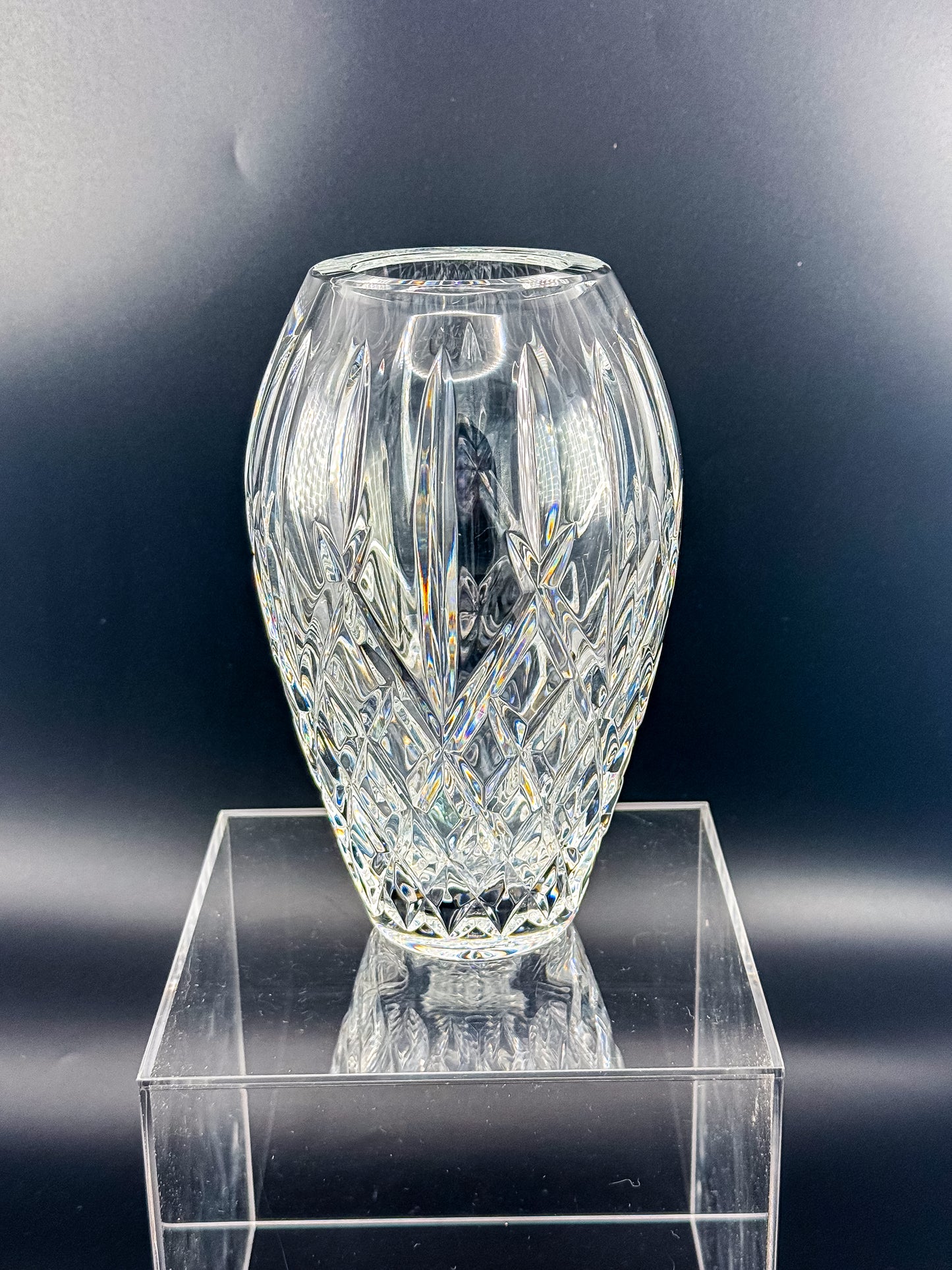 Waterford Crystal Araglin 7" Vase, Irish Cut Crystal Flower Vase with Diamond and Wedge Cut Pattern