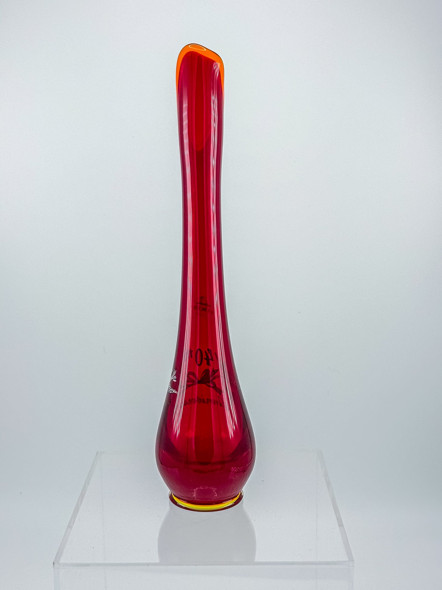 Viking Glass Amberina Swung Bud Vase with 40th Anniversary Doves Decoration, Made in USA