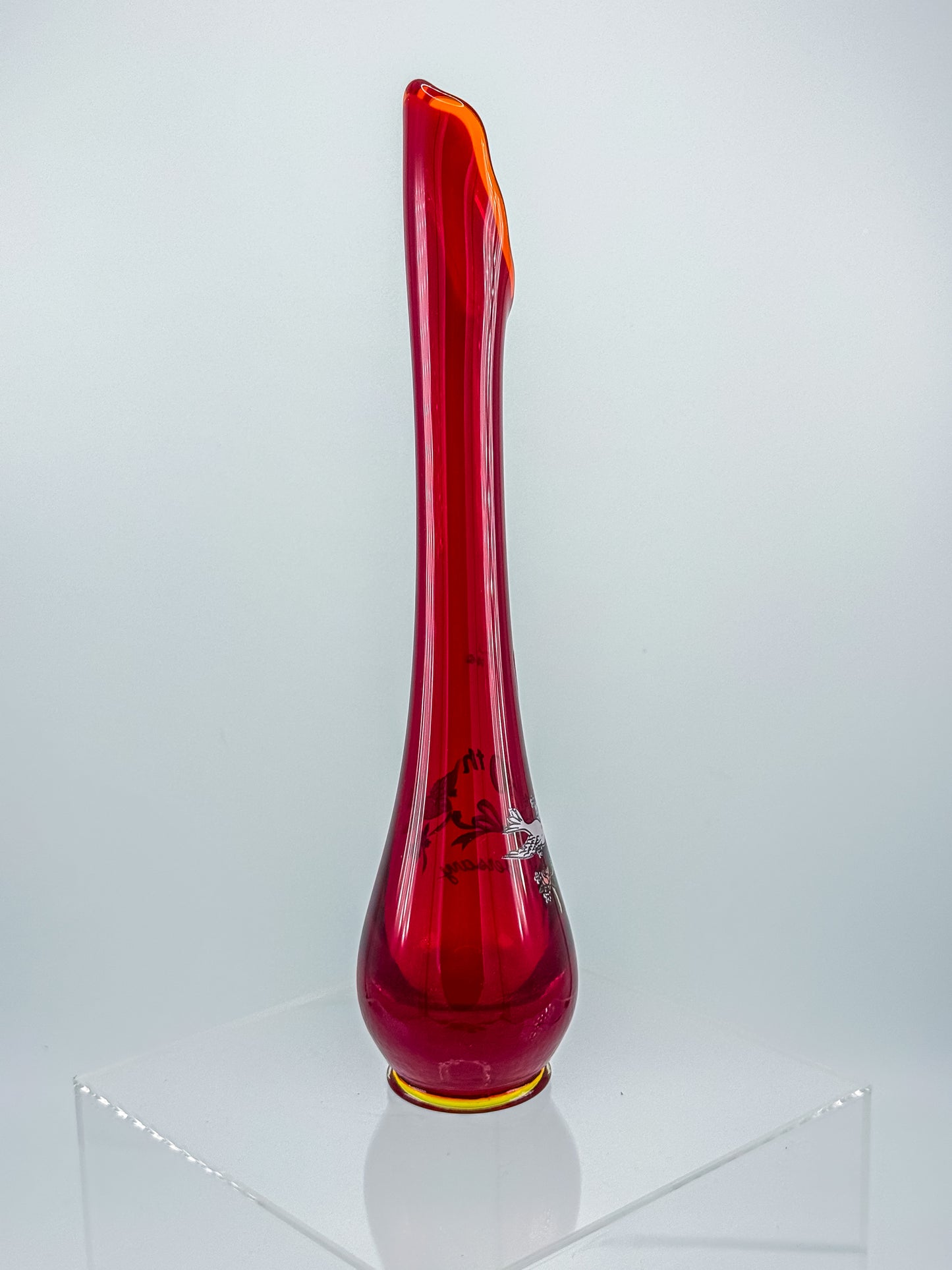 Viking Glass Amberina Swung Bud Vase with 40th Anniversary Doves Decoration, Made in USA