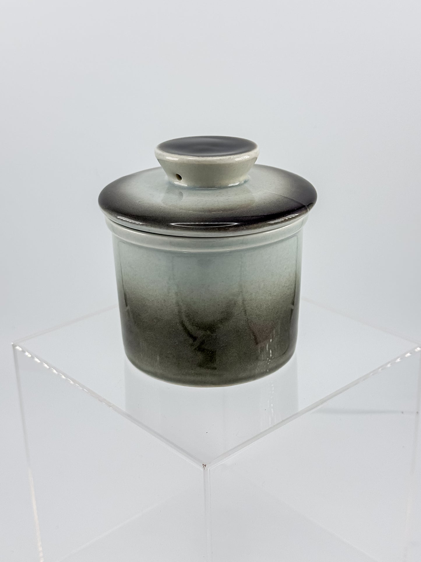 Smoky Charcoal Glazed Ceramic Butter Bell Crock with Lid, French Butter Keeper for Countertop