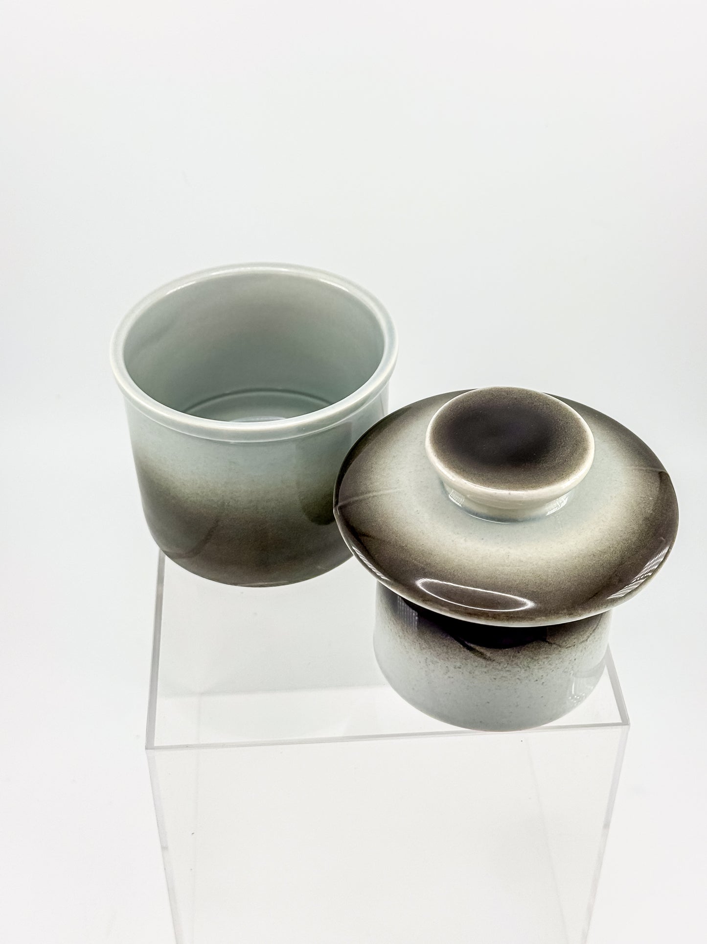 Smoky Charcoal Glazed Ceramic Butter Bell Crock with Lid, French Butter Keeper for Countertop