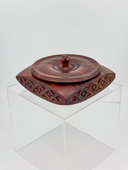 Vintage Hand-Carved Sheesham Wood Lidded Box with Geometric Diamond Border