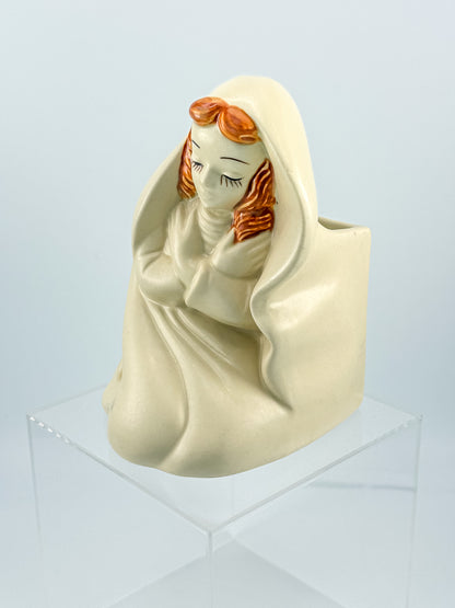 Vintage Hull USA #25 Madonna Virgin Mary Ceramic Planter in Ivory Matte Glaze, 1940s–50s