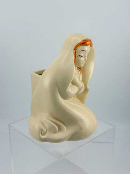 Vintage Hull USA #25 Madonna Virgin Mary Ceramic Planter in Ivory Matte Glaze, 1940s–50s