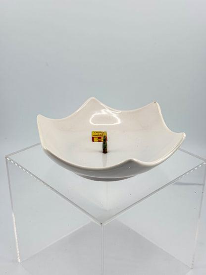Royal Haeger Mid Century Modern Ceramic Candle Holder with Star-Shaped Scalloped Rim