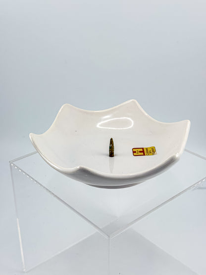 Royal Haeger Mid Century Modern Ceramic Candle Holder with Star-Shaped Scalloped Rim