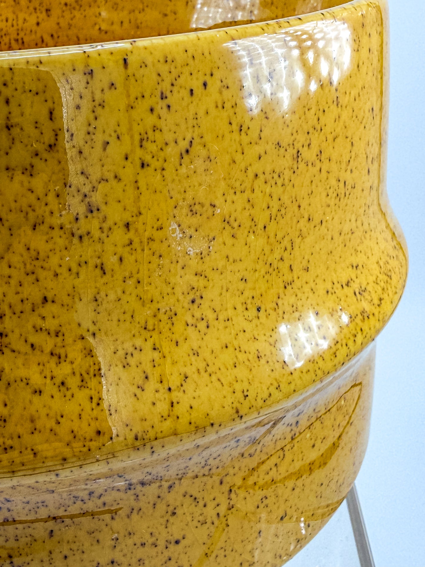 Haeger Pottery No. 66 Golden Mustard Amber Speckle Glaze Cylindrical Planter, Mid Century USA Ceramic