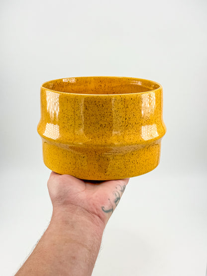 Haeger Pottery No. 66 Golden Mustard Amber Speckle Glaze Cylindrical Planter, Mid Century USA Ceramic
