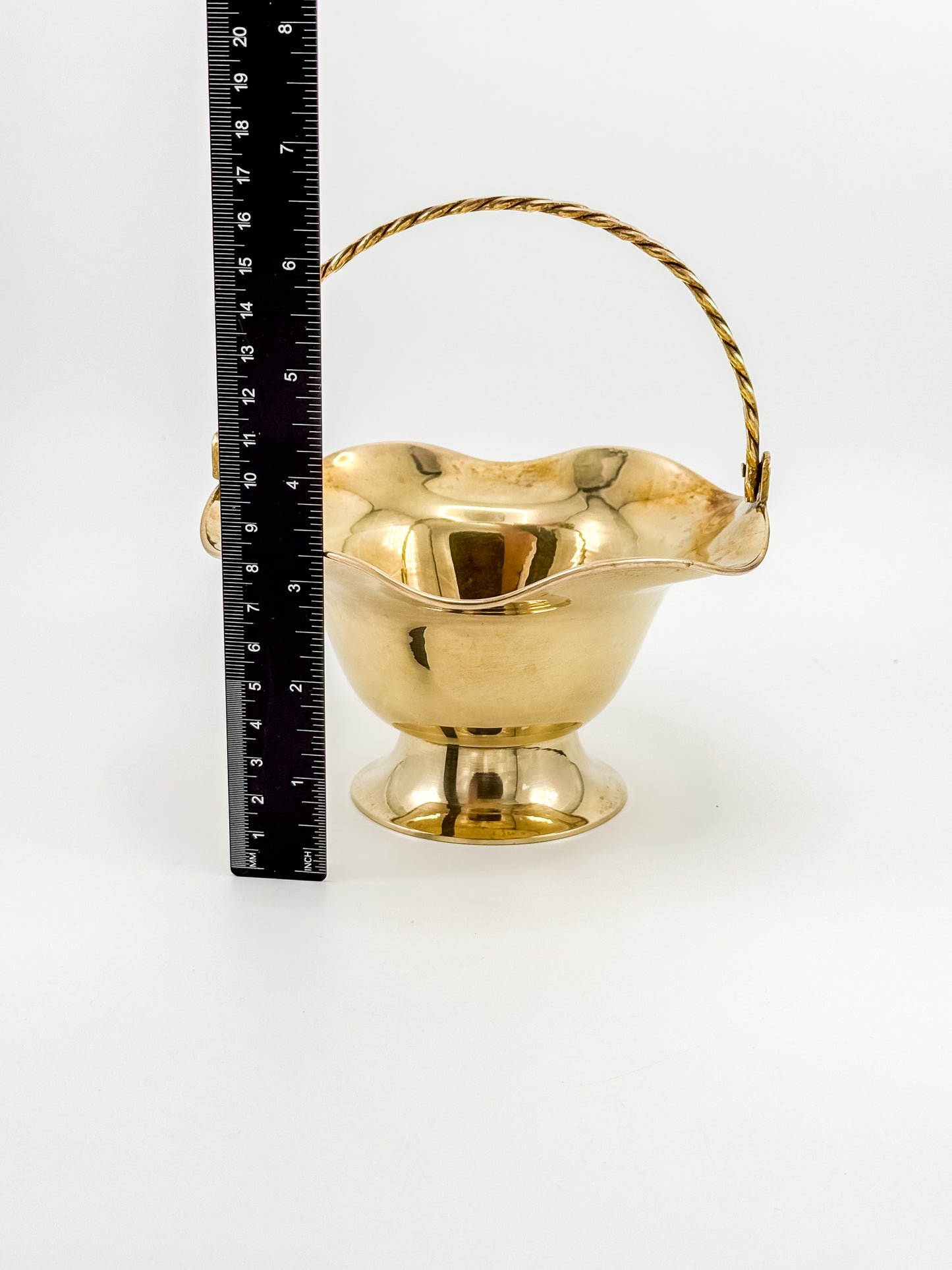 Vintage Polished Brass Basket with Twisted Rope Handle and Ruffled Scalloped Rim on Pedestal Base