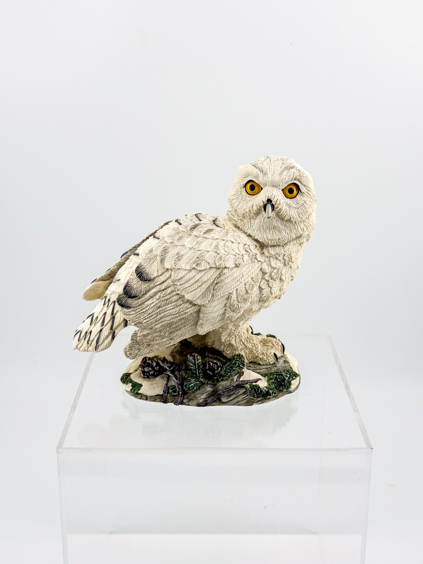 Vintage Hamilton Collection Great Snowy Owl Sculpture, Masters of the Evening Wilderness, 1994