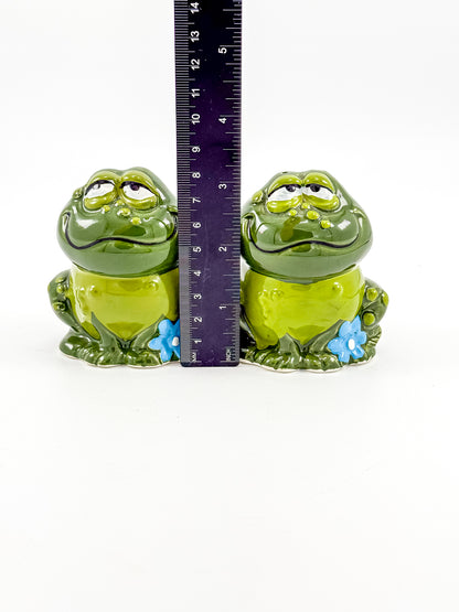 Vintage Holt Howard Smiling Green Frog Salt and Pepper Shakers, Made in Japan, Mid-Century Novelty Kitchen