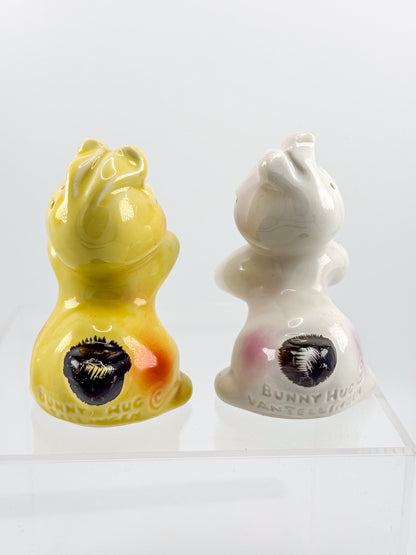 Vintage Van Tellingen Bunny Hug Salt and Pepper Shakers, 1950s Russ Berrie Hugger Set