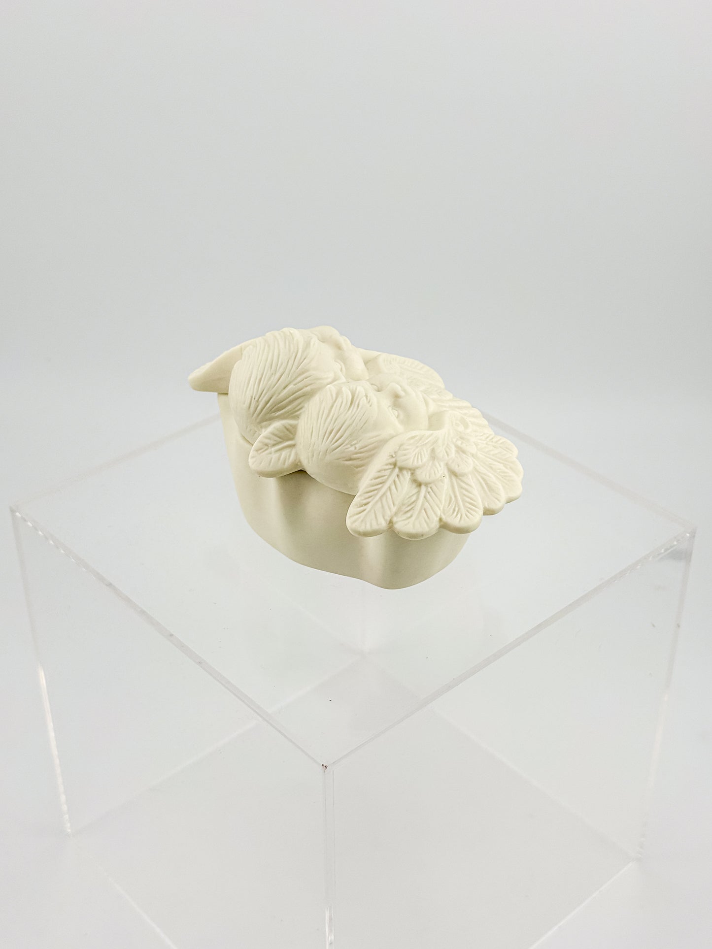 Vintage Porcelain Bisque Double Cherub Angel Trinket Box with Wings