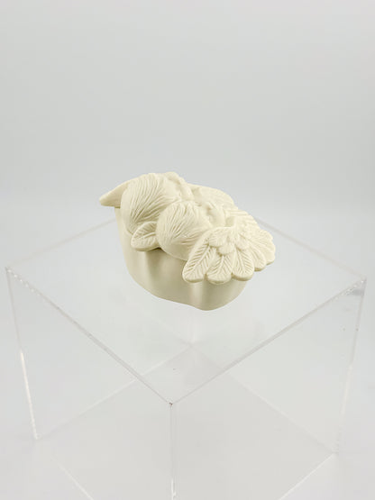 Vintage Porcelain Bisque Double Cherub Angel Trinket Box with Wings