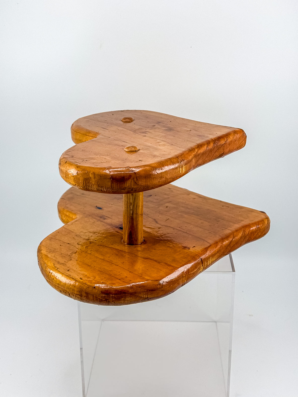 Vintage Heart Shaped Wooden Two-Tier Wall Hanger for Towels, Blankets, or Quilts