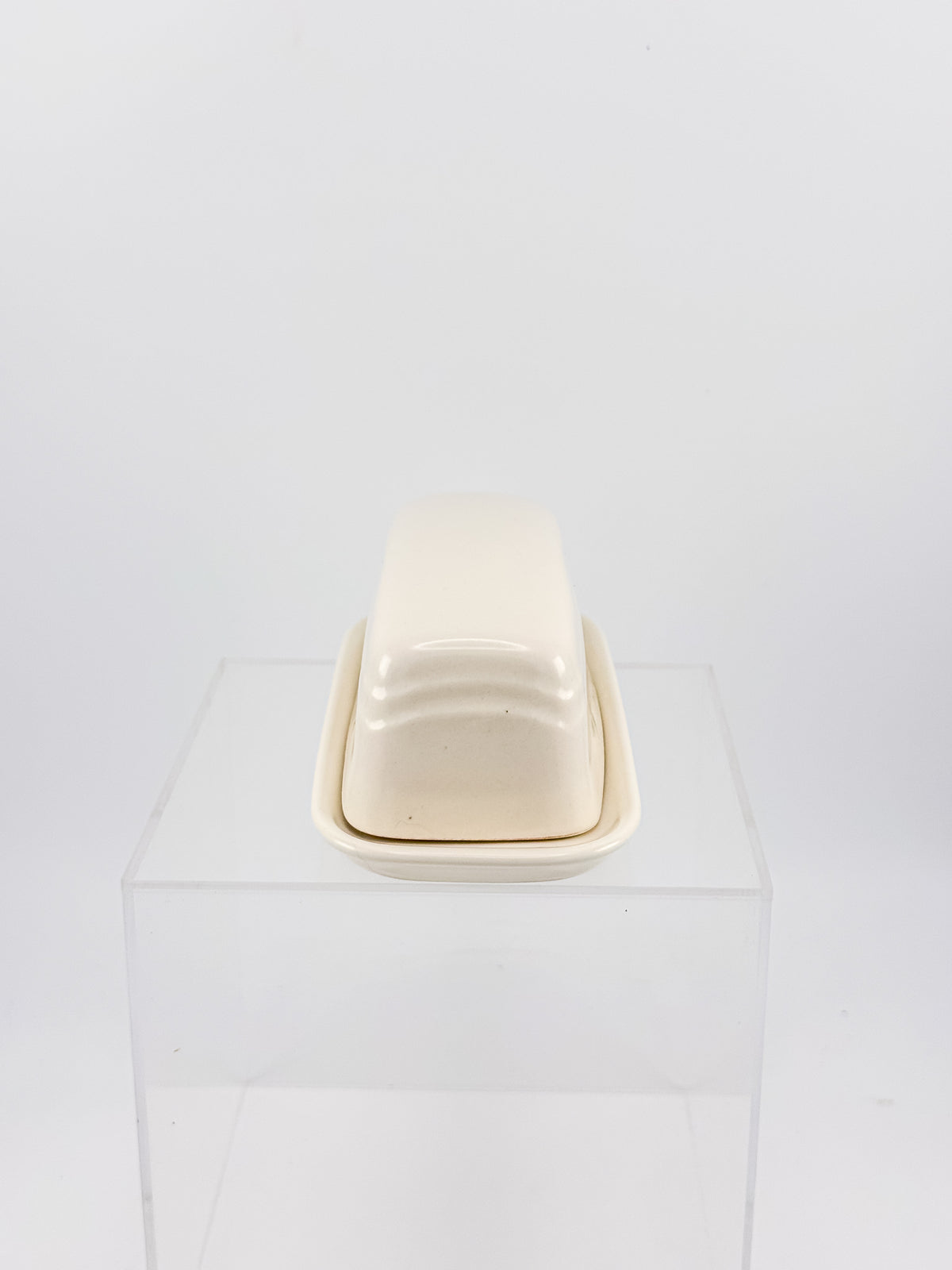 Vintage Pfaltzgraff Tea Rose 1/4-Pound Covered Butter Dish, Cream Stoneware