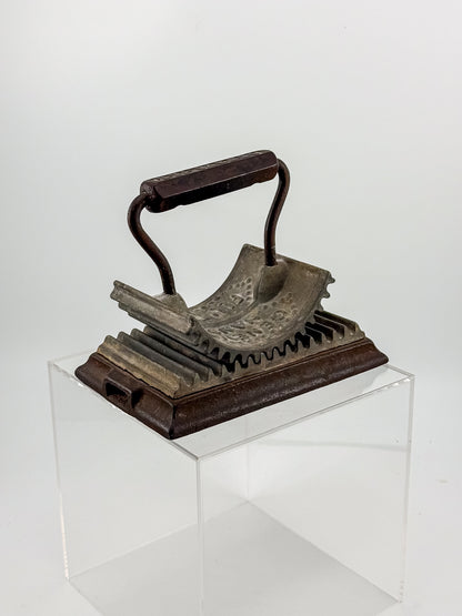 Antique hand fluter, Geneva hand fluter, 1866 fluting iron