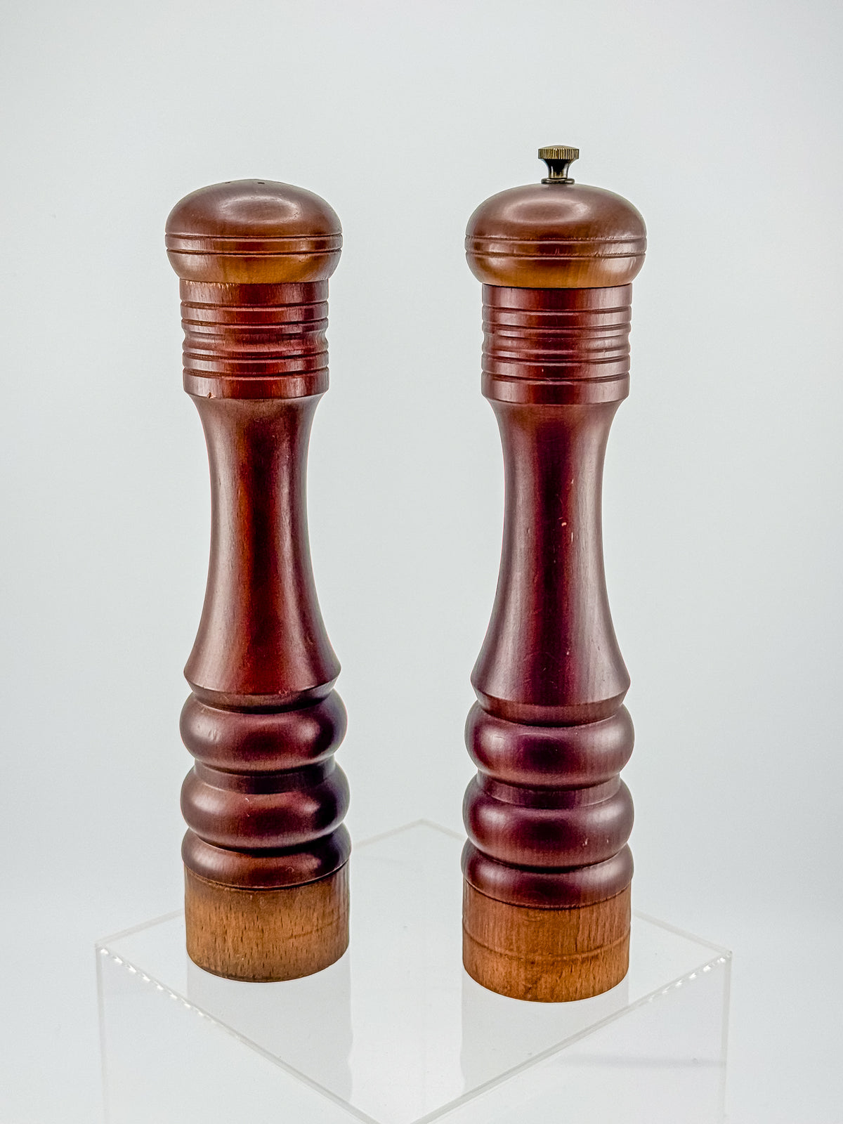 Vintage Nasco Master Pieces in Wood Turned Pepper Mill and Salt Shaker Set, Made in Japan