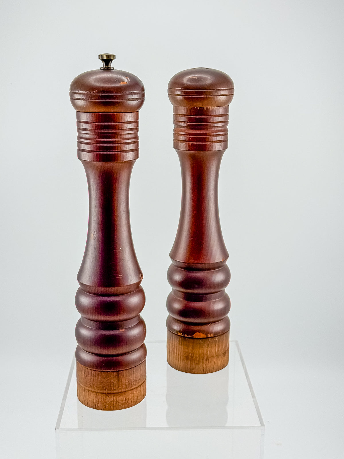 Vintage Nasco Master Pieces in Wood Turned Pepper Mill and Salt Shaker Set, Made in Japan