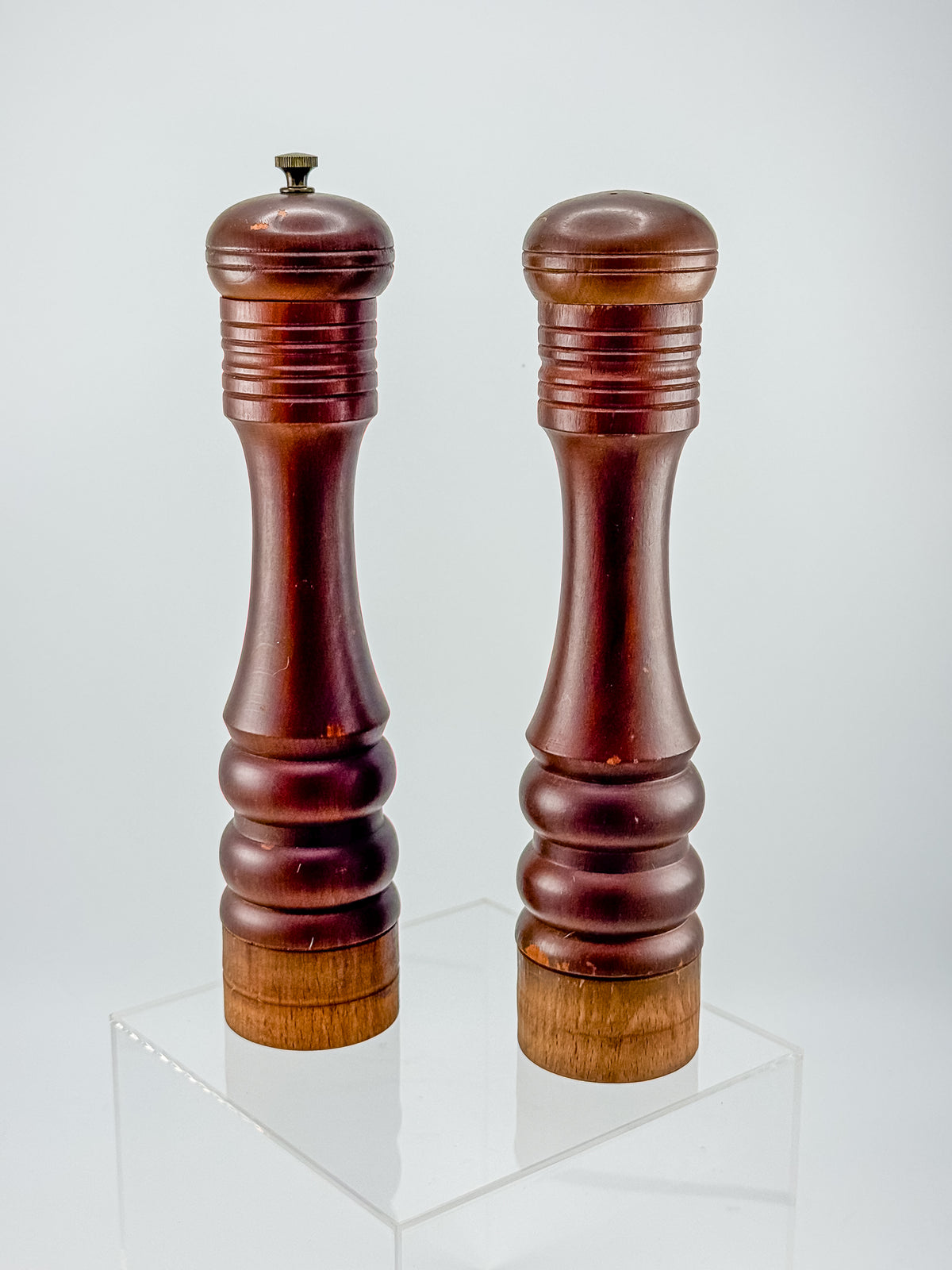 Vintage Nasco Master Pieces in Wood Turned Pepper Mill and Salt Shaker Set, Made in Japan