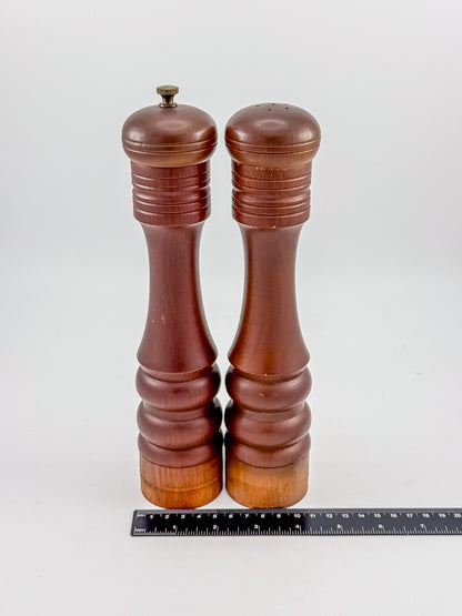 Vintage Nasco Master Pieces in Wood Turned Pepper Mill and Salt Shaker Set, Made in Japan
