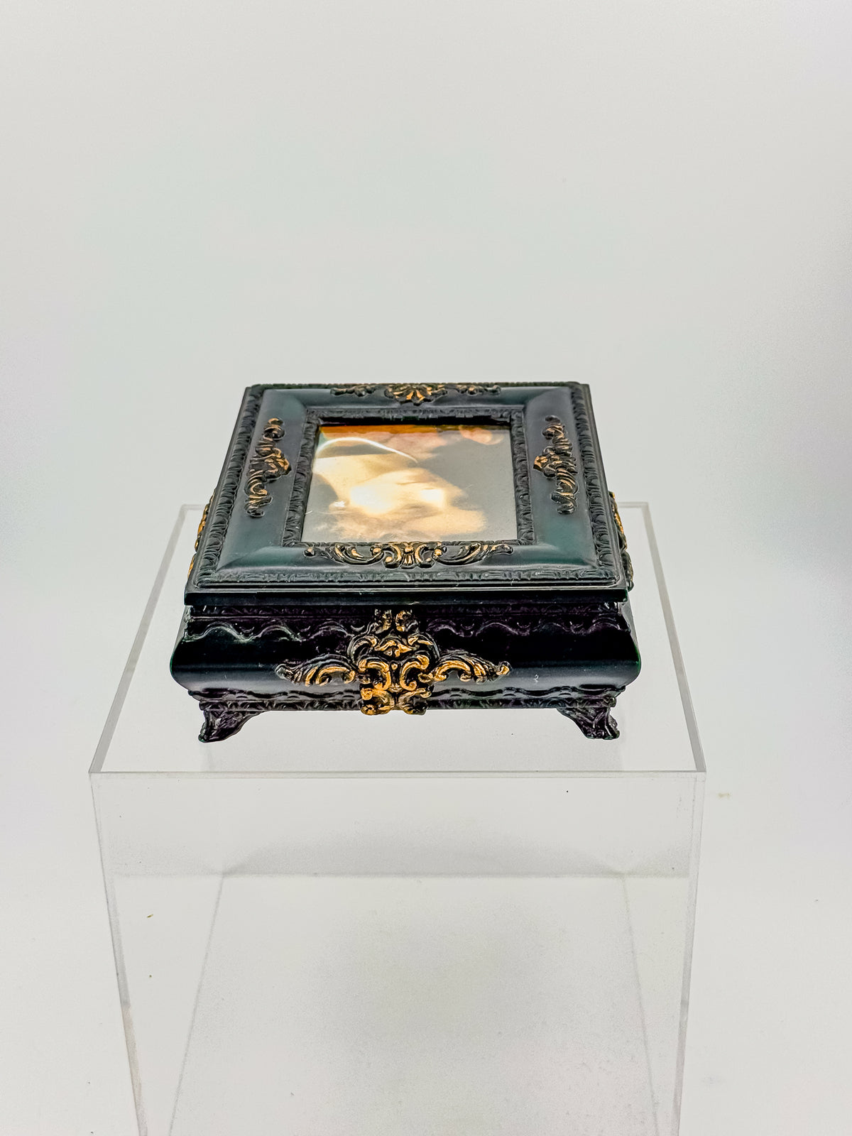 Vintage Florentine Style Ornate Jewelry Box with Built-In Photo Frame Lid, Dark Green Finish and Gold Filigree