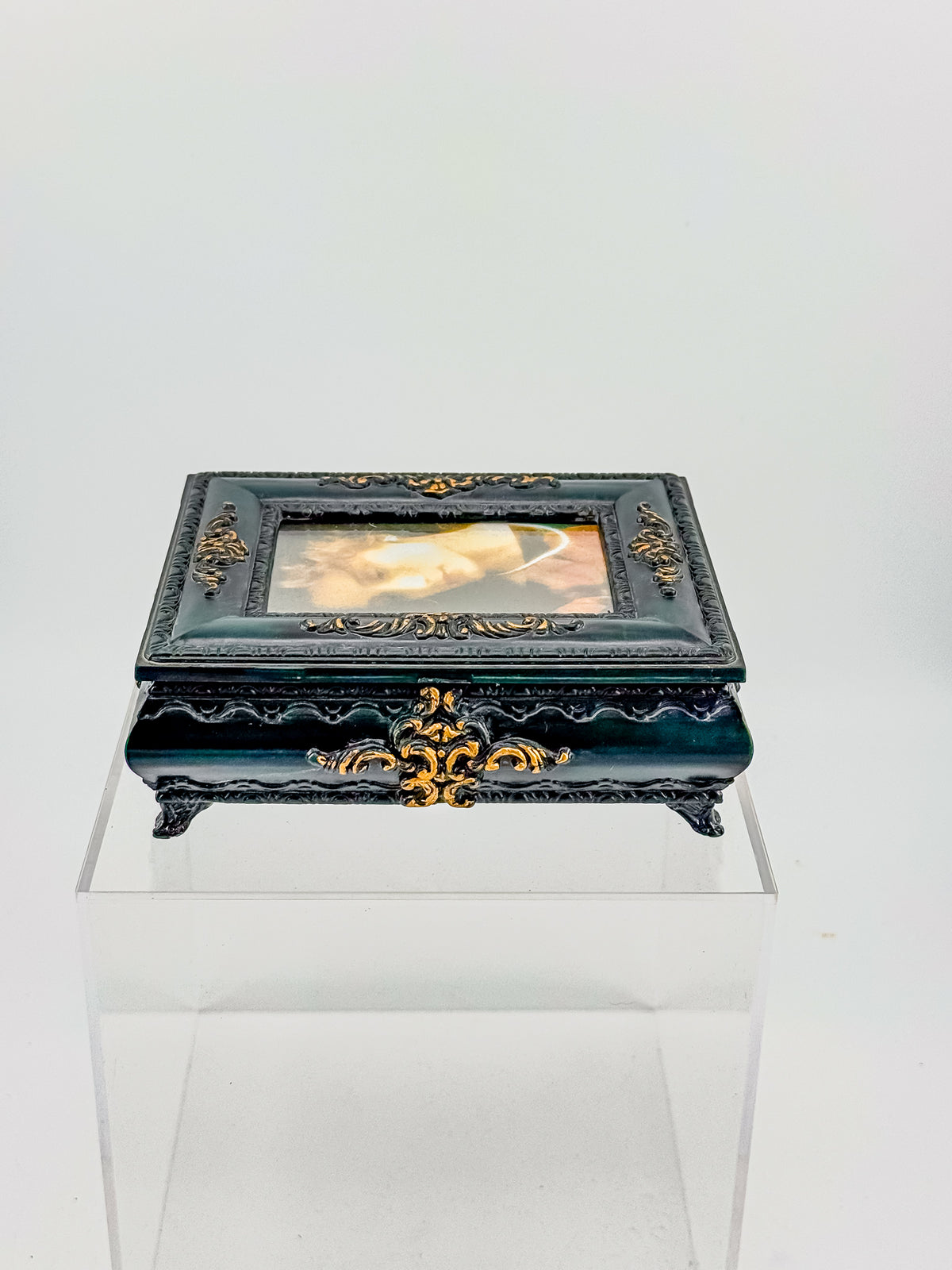Vintage Florentine Style Ornate Jewelry Box with Built-In Photo Frame Lid, Dark Green Finish and Gold Filigree
