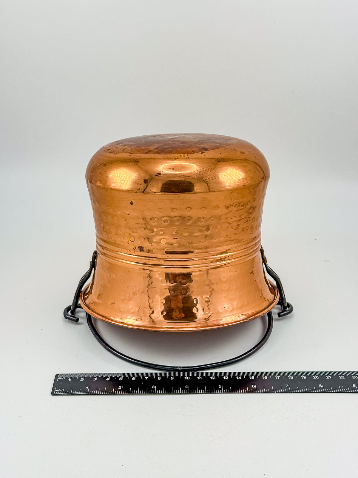 Vintage Hammered Copper Cauldron Pot with Metal Bail Handle