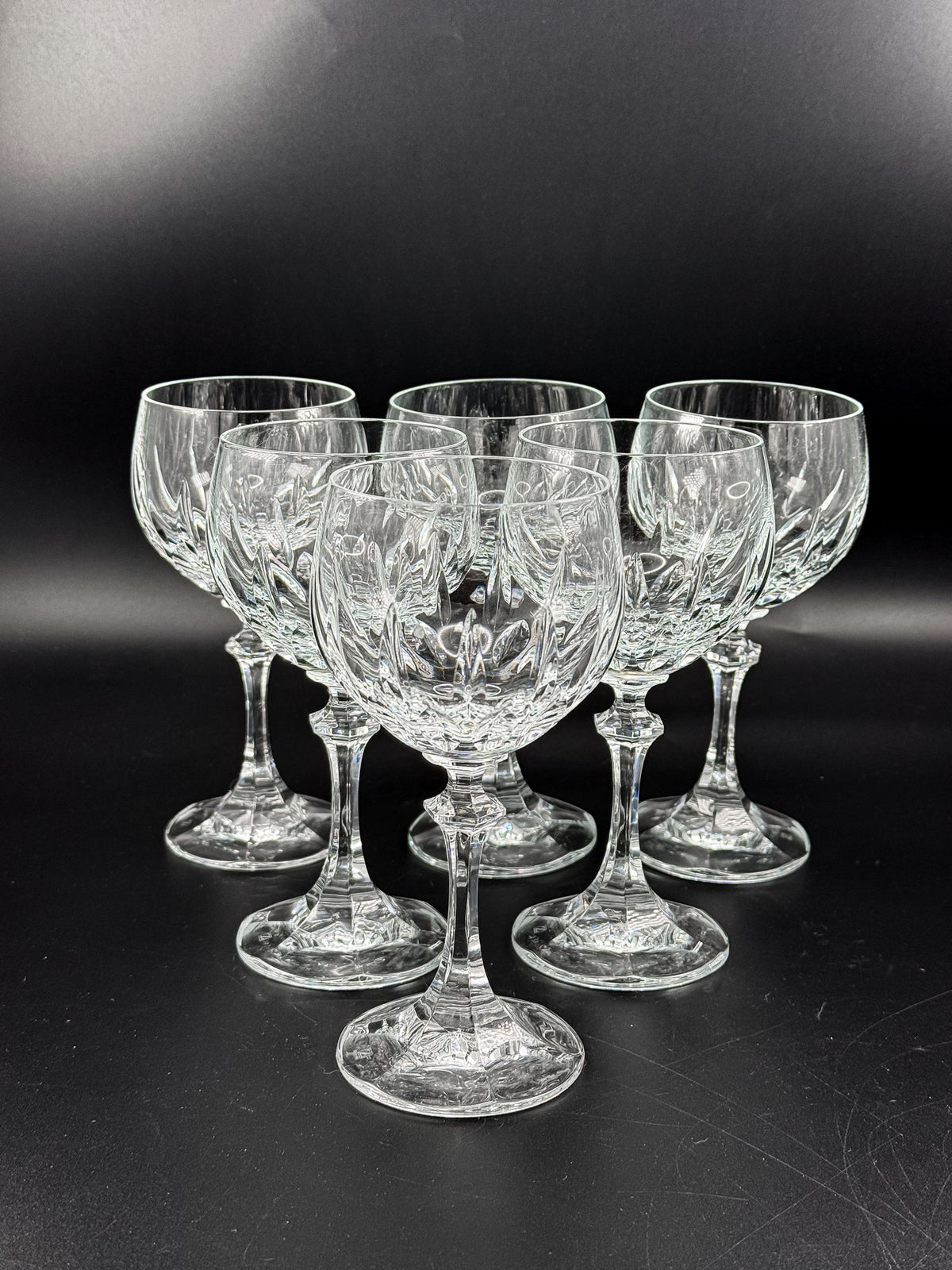 Schott-Zwiesel Gardone Wine Glass with Patterned Bowl and Faceted Stem, Sold Individually