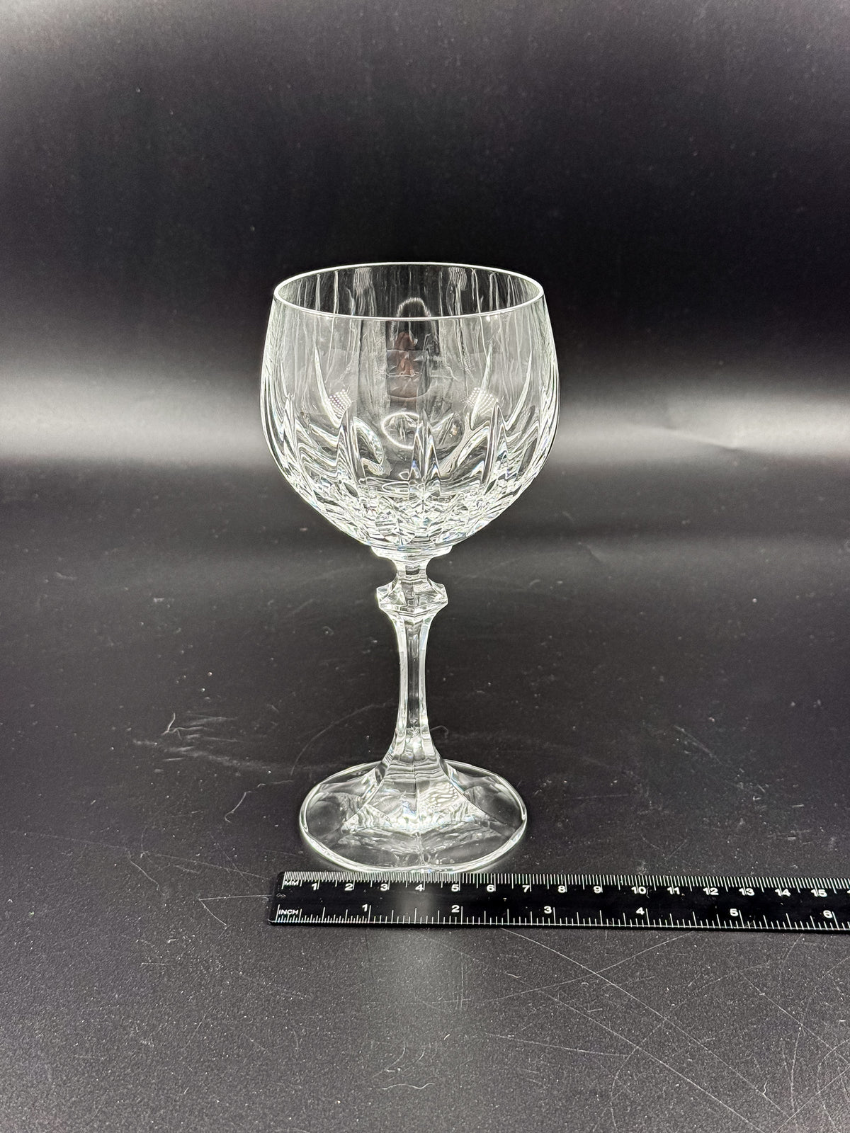 Schott-Zwiesel Gardone Wine Glass with Patterned Bowl and Faceted Stem, Sold Individually