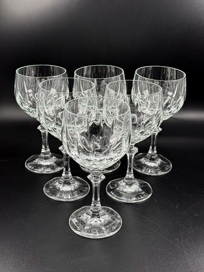 Schott-Zwiesel Gardone Water Goblet with Patterned Bowl and Faceted Stem, Sold Individually